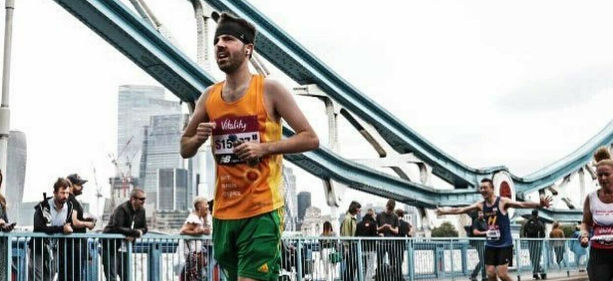 Nick West running Vitality 10K (cropped) (cropped)